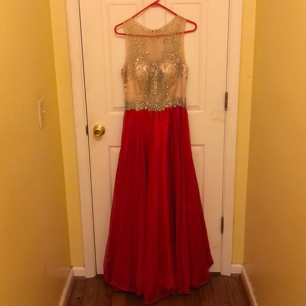 Red Aspeed Prom Dress